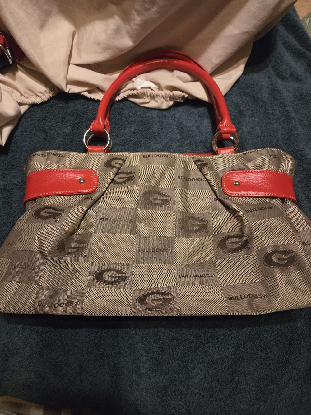 University Bulldogs Logo Tote with Red Handles